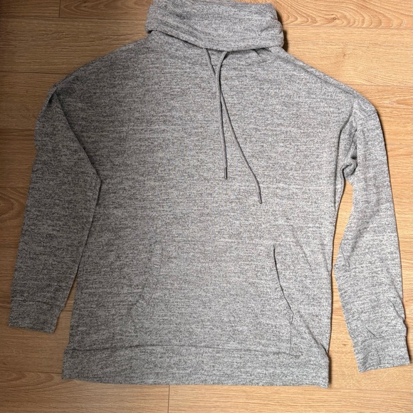 ARDENE Heather Gray Knit Top - Picture 2 of 6